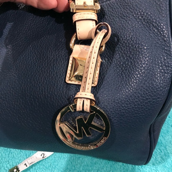Michael Kors bag used one time! - Picture 6 of 8